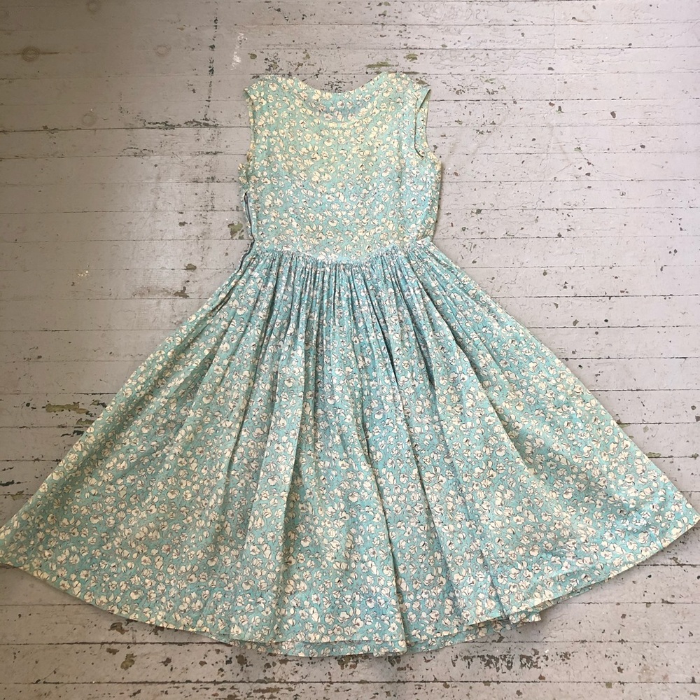 1940’s Ice Blue Floral Organza Dress - Picture 2 of 7